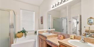 112 FLAME VINE WAY Gallery 19