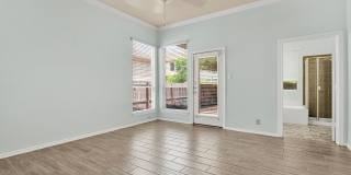 Beautiful 3 bedroom townhome available for rent for ASAP move in!!!! Medical Center Area!!! Beautiful 3 bedroom townhome available for rent for ASAP move in!!!! Medical Center Area!!! Gallery 13