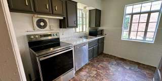 CHEVIOT: Charming 3+ bed 1.5 bath 1 car CHEVIOT: Charming 3+ bed 1.5 bath 1 car Gallery 9