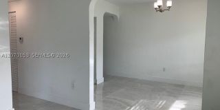 7207 Bay Dr Gallery 8