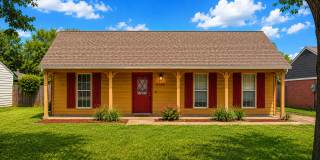 Charming 3-Bedroom Home in Horn Lake-Comfort & Convenience Await! Gallery 1