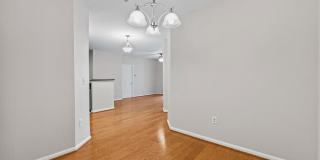 801 S GREENBRIER Street Gallery 22