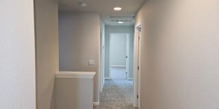 4 BED 2.5 BATH WITH LARGE BONUS ROOM & GARAGE Gallery 10