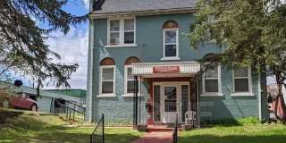 4010 Milton Dr – Studio Gallery 1
