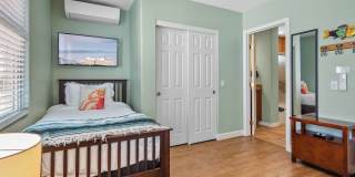 Luxury Furnished Mission Beach Home with Rooftop Views Gallery 12
