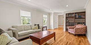 7 Linden Avenue Gallery 8