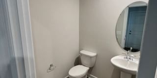 Rooms in 4 Bedroom Home at Laughing Gull Dr Rooms in 4 Bedroom Home at Laughing Gull Dr Gallery 27