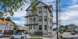 48 Kenwood Street Gallery 1