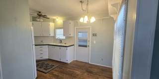 303 50th Ave Plz W 303 50th Ave Plz W Gallery 4