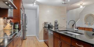 1169 S Plymouth Court Gallery 3
