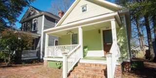 Charming 3 Bed/2 Bath Bungalow - Available in October!! Gallery 1