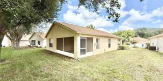 240 Center Oak Circle Gallery 64