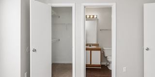 Hickory Woods Gallery 47