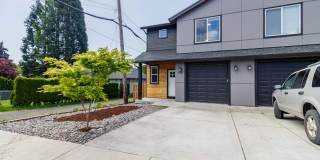 Move In Ready 3 Bedroom 2.5 Bathroom with Central Air Conditioning - Convenient Camas Location Gallery 1