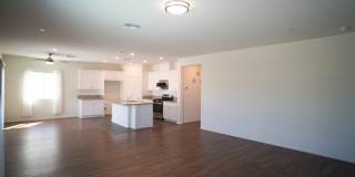 Dazzling Home near Independence High School! Dazzling Home near Independence High School! Gallery 9