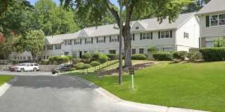 Dunwoody Glen Gallery 20