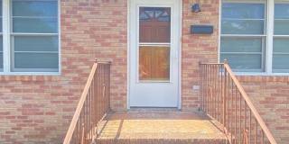 Charming Home in the Heart of the Congaree River District – Prime Location! - 300 Gallery 1