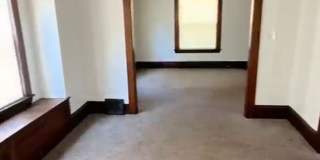 Charming 3-Bedroom Property in Prime Location Gallery 3