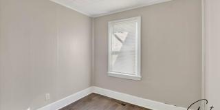 $1300 3 bedroom bungalow $1300 3 bedroom bungalow Gallery 8