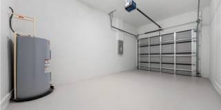 Charming 3BR Duplex in Lehigh Acres Gallery 8