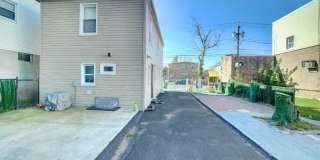 1210 Roselle St Gallery 1