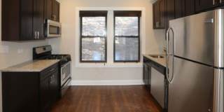 527 W Barry Gallery 6