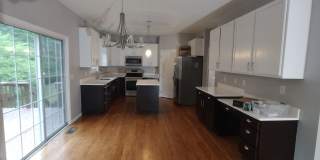 Room for Rent in 6 Bedroom House at 2119 Abby Knoll Dr Gallery 18