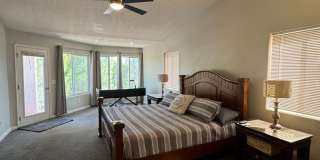 Available August 17! 2 Bed, 2 Bath, 2 Car Garage With AMAZING Views! Gallery 21