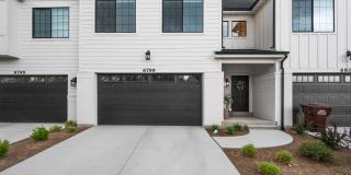 6799 S 700 E Gallery 33