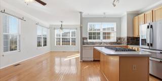 8731 FARNHAM Way Gallery 7