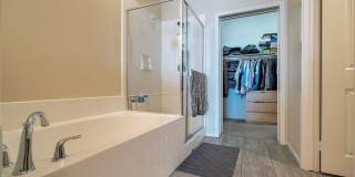 13021 Central Avenue Gallery 14