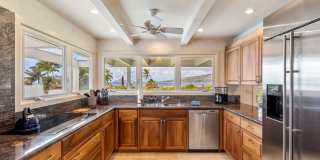 Exquisite haven in prestigious Portlock! AC, Ocean Views, Pool, Hale Ola Gallery 15