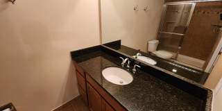 50% off this beautiful 2/2 Bouchelle Condo with private garage, see details* Gallery 7