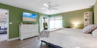 4143 Palm Forest Drive N Gallery 15
