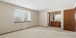 744 CRESTA MIRA Drive Gallery 26