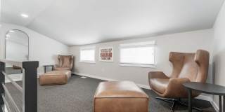 FURNISHED HOUSE! Short or Long Term! Large Newly Renovated Fully Furnished Modern 5 Bedroom Home with 3 Separate Living Rooms! Gallery 16