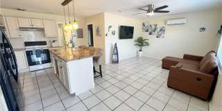 4969 Vincennes Street Gallery 6