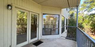 Wonderful 2/2 in Perfect Far West Location Gallery 17
