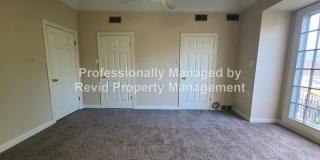 HUGE home in East Buntyn near U of M Gallery 12