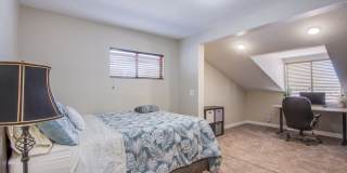 Spacious, Stylish, and Fully Furnished – Luxury 5-Bedroom Home in Henderson Gallery 19