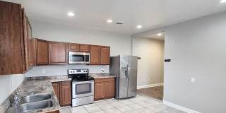 2820 Q Street Gallery 17