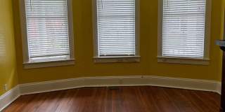 Savannah 1ST Floor of Duplex on Whitaker Street @ 34th-Near Forsyth Park Gallery 6