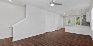 Riverwood Apartments and Townhomes Gallery 27
