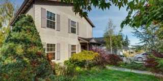 PRELEASING: 4 bdrm/1.5 bath house near WWU Park-N-Ride PRELEASING: 4 bdrm/1.5 bath house near WWU Park-N-Ride Gallery 1