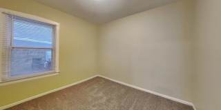 2728 Wesley Ave Gallery 7