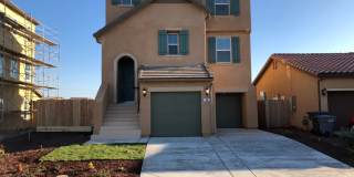 166 Barker LN. Merced. Available now! Gallery 1