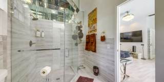 Spacious 3-Bedroom West Park Home with Private Pool Spacious 3-Bedroom West Park Home with Private Pool Gallery 13