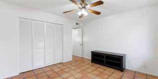 Maintained Mesa rental offering comfort, convenience, and easy access to everything the East Valley has to offer! Gallery 29