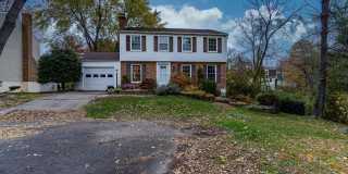 4 Bed Home in Burke Centre Gallery 1