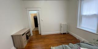 May 1 Awesome Studio with Huge bedroom and Separate Kitchen Close to T NO FEE Gallery 5
